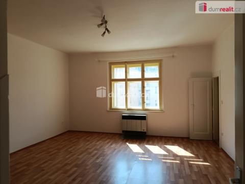 Pronájem bytu 1+kk, Praha - Strašnice, Za poštou, 36 m2