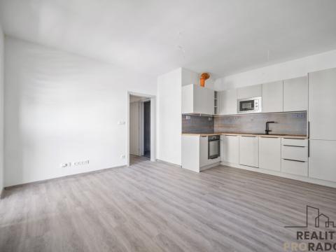 Pronájem bytu 2+kk, Dašice, U Kasáren, 50 m2