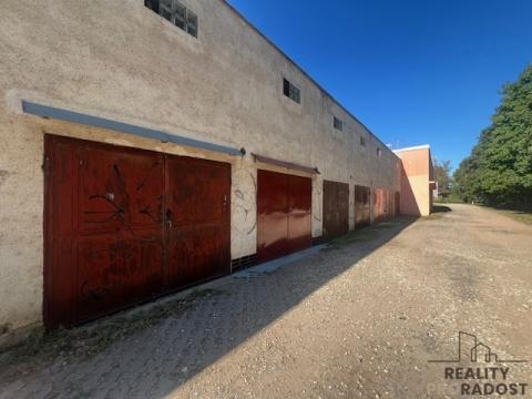 Pronájem garáže, Hodonín, Vančurova, 21 m2