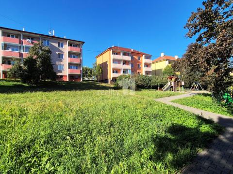 Prodej bytu 2+1, Uherský Brod, Hlavní, 56 m2