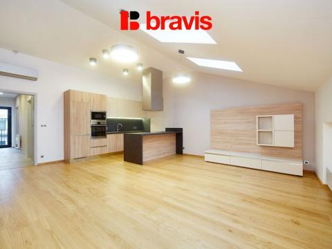 Pronájem bytu 2+kk, Brno, Jakubská, 69 m2