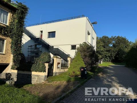 Pronájem bytu 4+kk, Praha, Jamská, 122 m2