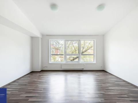 Pronájem bytu 1+kk, Praha - Čakovice, Jizerská, 35 m2