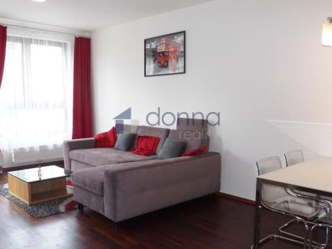 Pronájem bytu 2+kk, Praha, Jeremiášova, 61 m2