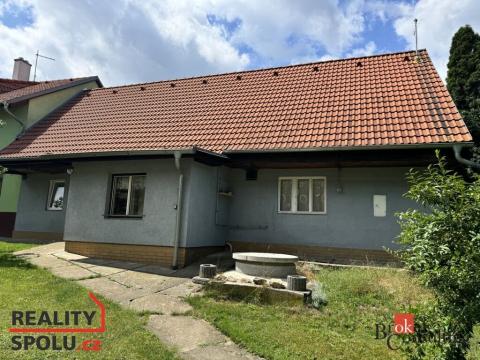Pronájem rodinného domu, Chrást, nám. Čsl. legií, 107 m2