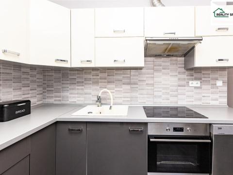 Prodej bytu 3+1, Lázně Kynžvart, Dlouhá, 81 m2