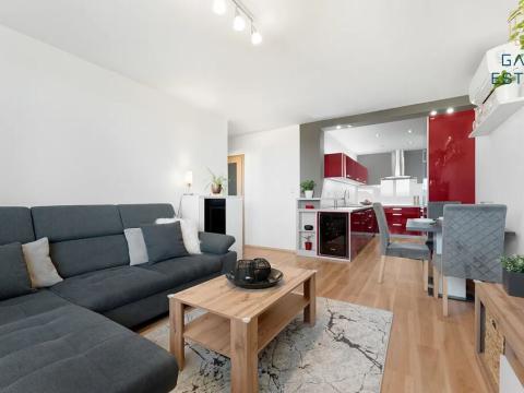 Prodej bytu 3+kk, Uherský Ostroh, Hradišťská, 68 m2
