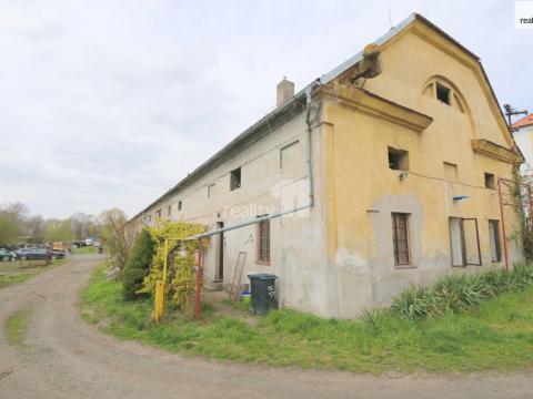 Pronájem výrobních prostor, Nové Dvory, Masarykovo nám., 300 m2