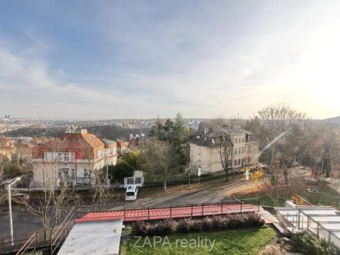 Pronájem kanceláře, Praha - Smíchov, U Plátenice, 100 m2