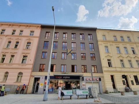 Pronájem kanceláře, Praha, Táborská, 375 m2