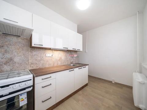 Pronájem bytu 2+1, Ostrava, Výškovická, 56 m2