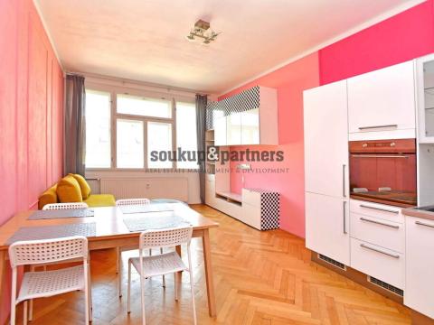 Pronájem bytu 2+kk, Praha - Smíchov, Štefánikova, 57 m2