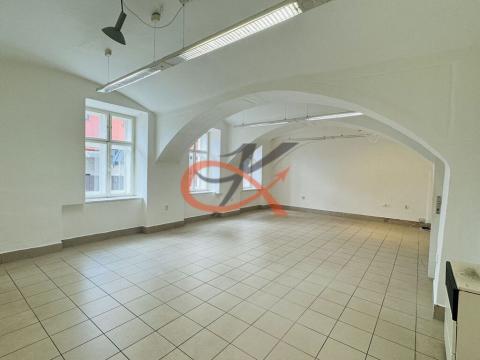 Pronájem obchodního prostoru, Rožnov pod Radhoštěm, Nerudova, 41 m2