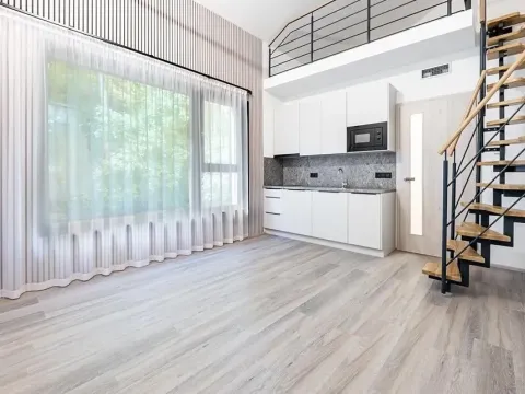 Pronájem bytu 2+kk, Praha - Hlubočepy, Slivenecká, 37 m2