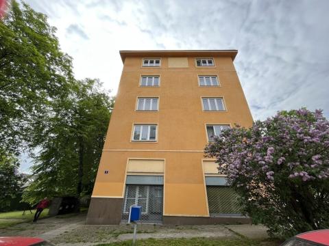 Pronájem bytu 3+1, Praha - Libeň, Na Korábě, 75 m2