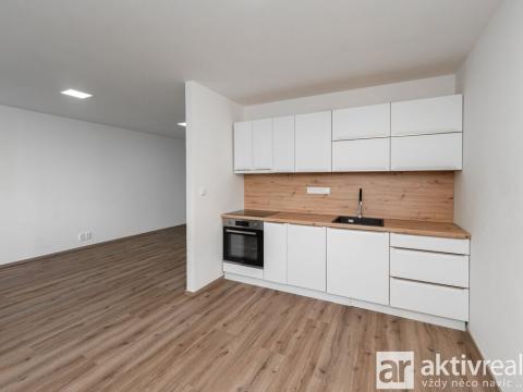Pronájem bytu 3+kk, Neratovice, Kojetická, 75 m2