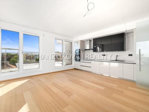 Pronájem bytu 3+kk, České Budějovice, Hálkova, 65 m2
