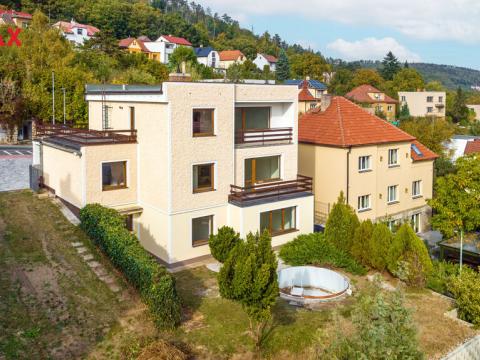 Prodej rodinného domu, Praha, Zderazská, 307 m2