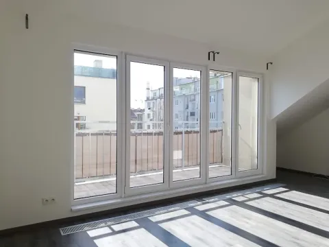 Pronájem bytu 3+kk, Praha - Holešovice, Na Maninách, 77 m2