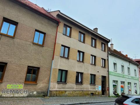 Pronájem bytu 2+1, Solnice, Masarykovo náměstí, 55 m2