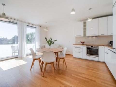 Pronájem bytu 2+kk, Praha - Kobylisy, Čumpelíkova, 67 m2