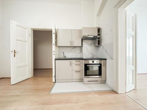 Pronájem bytu 2+kk, Praha - Žižkov, Jeronýmova, 39 m2