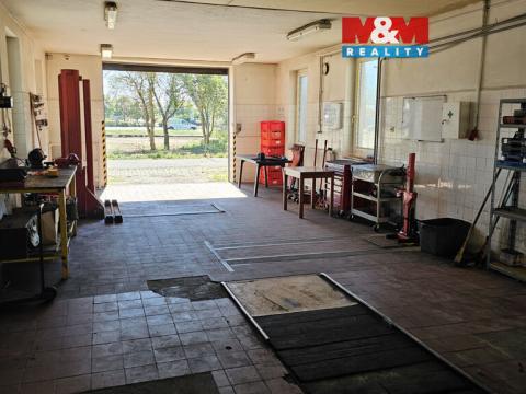 Pronájem obchodního prostoru, Chrášťany, U Cihelny, 100 m2