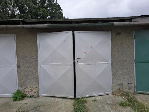Pronájem garáže, Opava, Vojanova, 22 m2