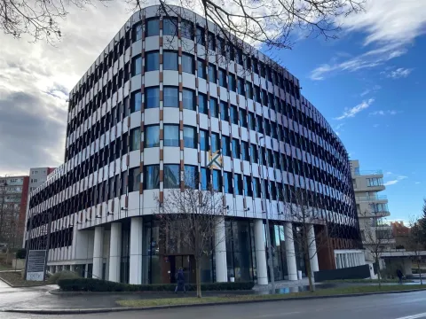 Pronájem restaurace, Praha - Nusle, Lomnického, 451 m2