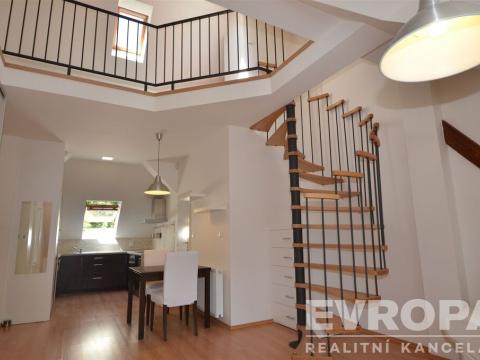 Pronájem bytu 2+kk, Praha - Břevnov, Míčova, 47 m2