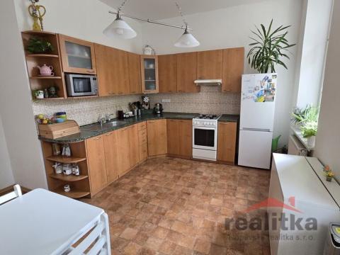Prodej bytu 2+1, Opava - Předměstí, Nákladní, 82 m2