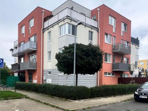 Prodej bytu 3+kk, Jesenice, V Roháči I., 65 m2