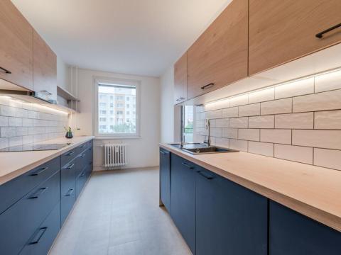 Pronájem bytu 3+1, Praha - Háje, Matúškova, 67 m2