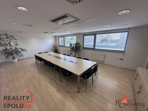 Pronájem kanceláře, Hradec Králové - Pražské Předměstí, Na Okrouhlíku, 13 m2