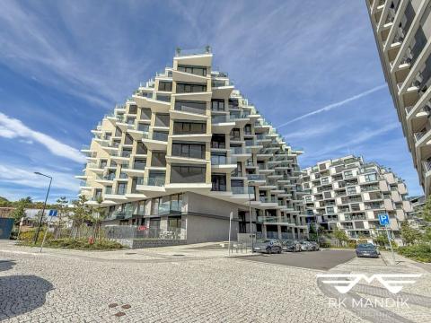 Pronájem bytu 1+kk, Praha - Strašnice, Ramonova, 31 m2