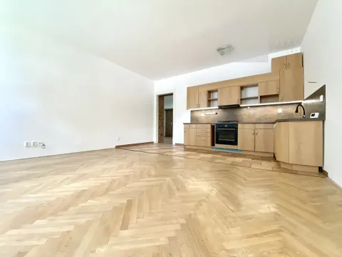 Prodej bytu 3+kk, Brno, Zborovská, 95 m2