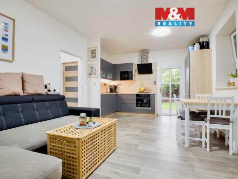 Prodej bytu 3+kk, Velemín - Oparno, 43 m2