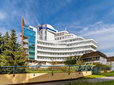 Pronájem kanceláře, Praha - Libeň, Podvinný mlýn, 6000 m2