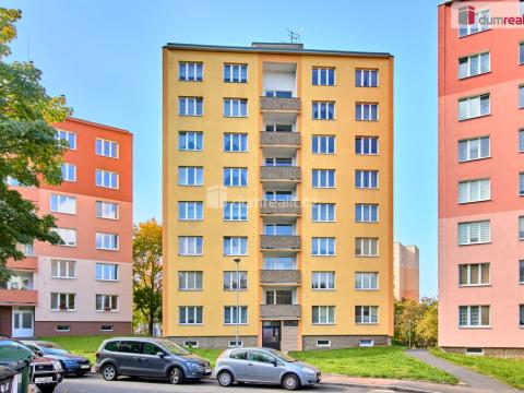 Prodej bytu 3+1, Karlovy Vary - Rybáře, Sibiřská, 68 m2