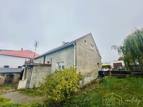 Prodej rodinného domu, Krupka - Unčín, Revoluční, 273 m2