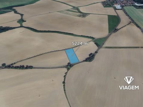 Prodej podílu pole, Uhlířské Janovice, 2612 m2