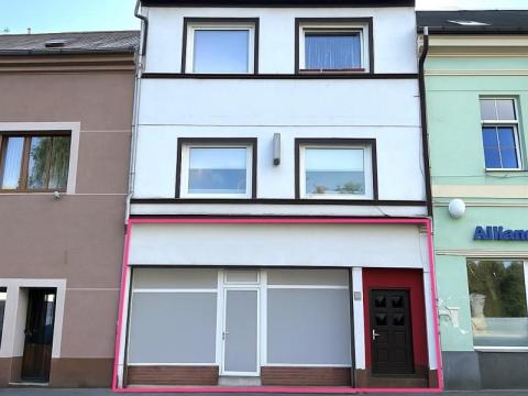 Pronájem obchodního prostoru, Teplice - Trnovany, Masarykova třída, 110 m2