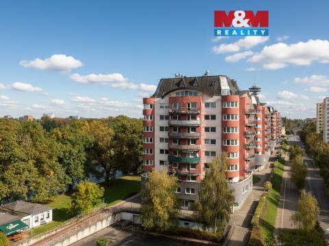 Pronájem bytu 2+kk, Pardubice - Zelené Předměstí, nábřeží Závodu míru, 58 m2