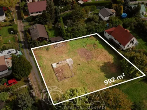 Prodej pozemku pro bydlení, Káraný, 992 m2