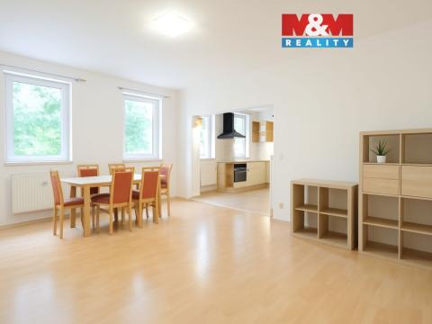 Pronájem bytu 3+1, Karlovy Vary - Stará Role, Nerudova, 66 m2