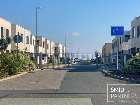 Pronájem bytu 3+kk, Kolín, Na Vršku, 74 m2