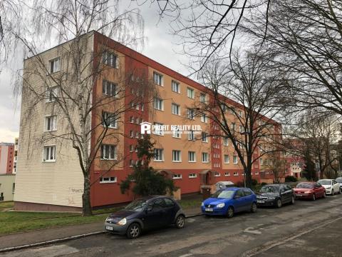 Pronájem bytu 1+1, Beroun, Karla Čapka, 35 m2