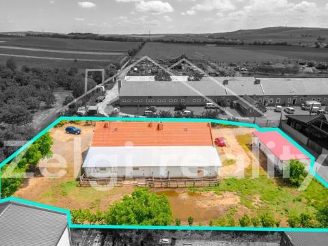 Prodej zemědělského objektu, Velké Němčice, 450 m2