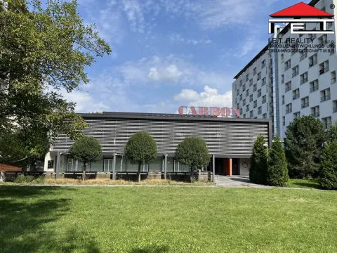 Pronájem restaurace, Frýdek-Místek, Pionýrů, 2690 m2