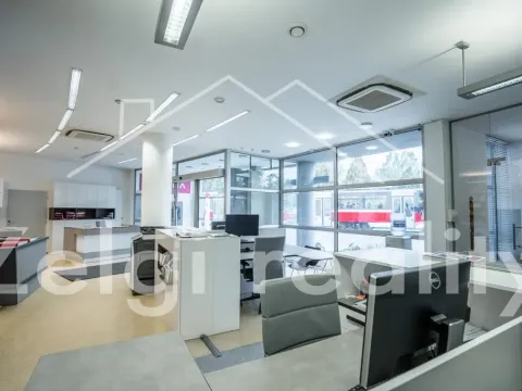 Pronájem obchodního prostoru, Brno - Židenice, 193 m2